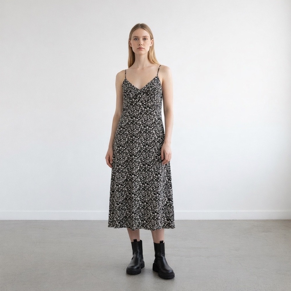 Fairy Grunge Floral Midi Sun Dress ModCloth 1X Strappy Minimalist Black White‎